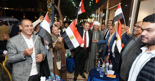 مسيرة حاشدة بالإسكندرية لدعم المرشح عبد الفتاح السيسي 
