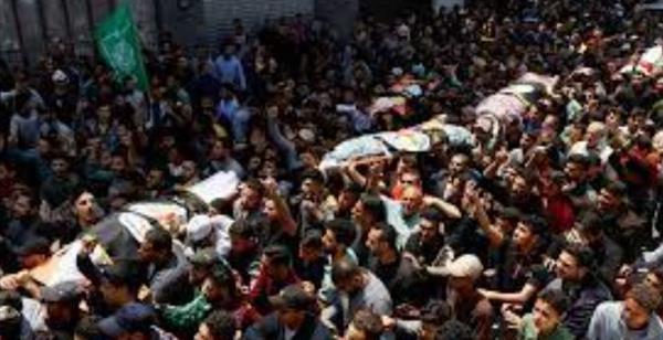 وصول جثامين شهداء فلسطينيين إلى مستشفى ناصر بغزة بعد قصف مدرسة تابعة لـ«أونروا»
