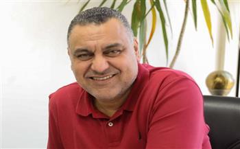العوضي يعلن تجديد عقود ثلاثي "رجال اليد" بالأهلي