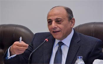وزير الطيران: ملتزمون بمعايير الأمن والسلامة الجوية