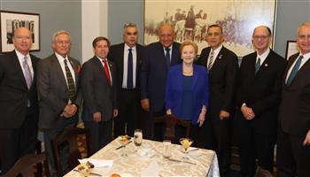   وزير الخارجية يشارك في إفطار عمل مع مجموعة أصدقاء مصر بالكونجرس الأمريكي