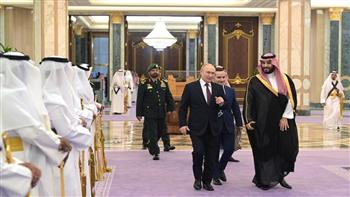   بعد أكثر من 3 ساعات.. انتهاء المحادثات بين ولي العهد السعودي و"بوتين"
