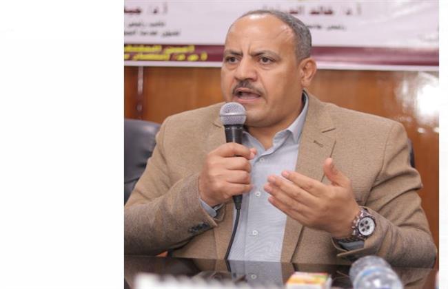 الكاتب الصحفي محمد أمين: مصر نفذت العديد من البرامج لسد الفجوة فى مهارات التوظيف
