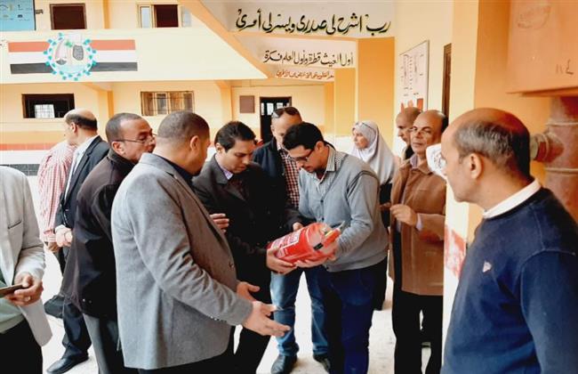 " غطاس " يتابع الاستعدادات والتجهيزات النهائية بالمقرات الانتخابية بـ إدكو ورشيد