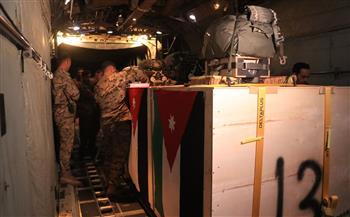   الجيش الأردني يُعلن تنفيذ إنزال جوي لمساعدات عاجلة للمستشفى الميداني في خان يونس