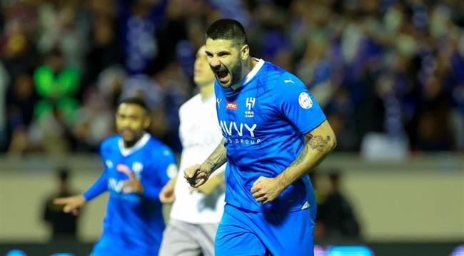 الدوري السعودي .. الهلال يعزز الصدارة بفوزه على الطائي 1/2