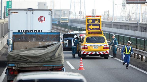 إصابة 10 أشخاص بينهم سائحون جراء حادث مروري في هوكايدو بشمال اليابان