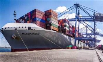   ميناء دمياط يتداول 40 سفينة للحاويات والبضائع العامة خلال 24 ساعة