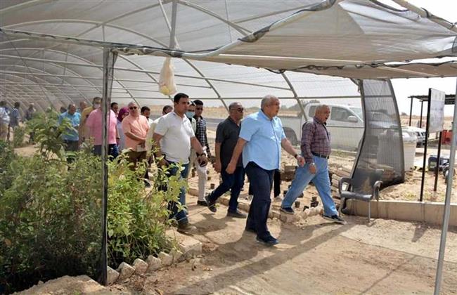 الوادي الجديد: تنفيذ 80% من أعمال تطوير عزبة البلايلة بالخارجة