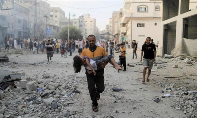 استشهاد وإصابة عشرات الفلسطينيين جراء القصف الإسرائيلي المُستمر لقطاع غزة