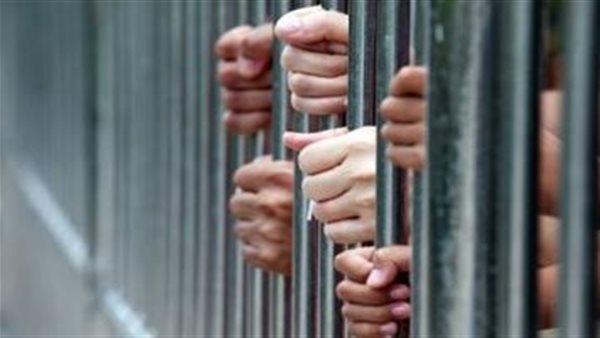 تفاصيل حبس 6 متهمين بإساءة استخدام مواقع التواصل الاجتماعي