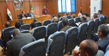نائب محافظ المنيا يناقش الموقف التنفيذي لمشروعات الخطة الاستثمارية للعام الجاري