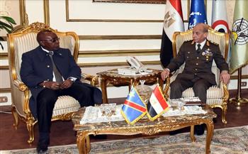   الفريق أول محمد زكى  يلتقى وزير الدفاع الوطنى والمحاربين القدماء لجمهورية الكونغو الديمقراطية
