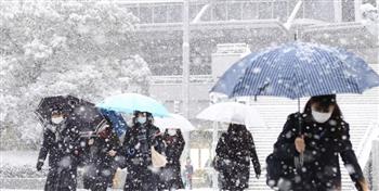   إلغاء أكثر من مائة رحلة جوية في اليابان بسبب الهطول الكثيف للثلوج