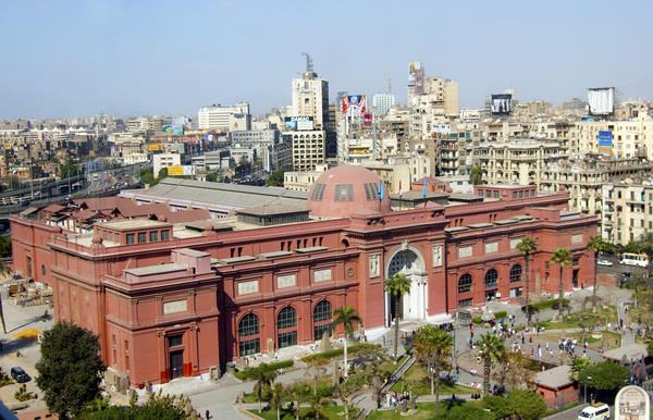  لا صحة لإغلاق المتحف المصري بالتحرير تزامناً مع افتتاح المتحف المصري الكبير