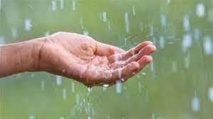 هل يستحب التعرض لماء المطر عند نزوله؟.. الإفتاء ترد