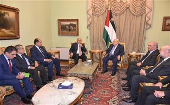الرئيس الفلسطيني يستقبل أبو الغيط ويتناولان اللمسات الأخيرة لمؤتمر القدس