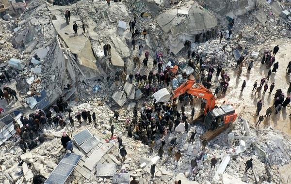 ارتفاع حصيلة قتلى زلزال تركيا وسوريا إلى 36 ألف شخص