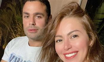 لقاء الخميسي تحتفل بعيد الحب مع زوجها