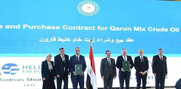 على هامش مؤتمر ايجبس توقيع 5 اتفاقيات للبحث عن الغاز 