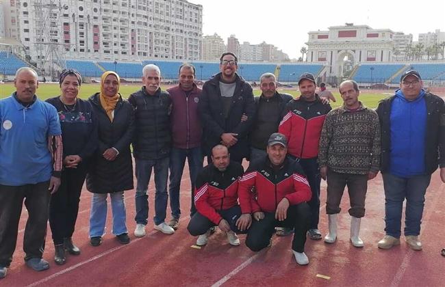 مدير إستاد الأسكندرية يشيد بالعاملين به 