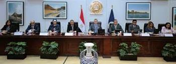 وزير السياحة والآثار يترأس اجتماع مجلس إدارة هيئة المتحف المصري الكبير