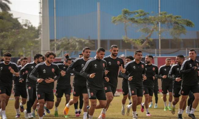 الأهلى يبدأ الاستعداد لمواجهة الهلال السودانى اليوم