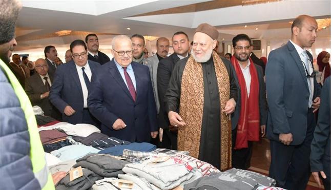 ​علي جمعة: تنمية الإنسان مهمتنا الأساسية والتعاون مع جامعة القاهرة أول الغيث