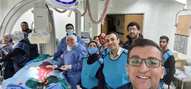 جامعة أسيوط: فريق طبي ينقذ حياة "مسنة" بإجراء قسطرة علاجية نادرة لقلبها