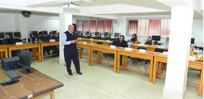 جامعة سوهاج: مركز تنمية قدرات أعضاء هيئة التدريس يختتم برنامجه التدريبي 