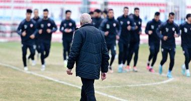 الزمالك يخوض مرانه الأول على ملعب “شهداء بنينا” استعدادا لمواجهة المريخ السوداني