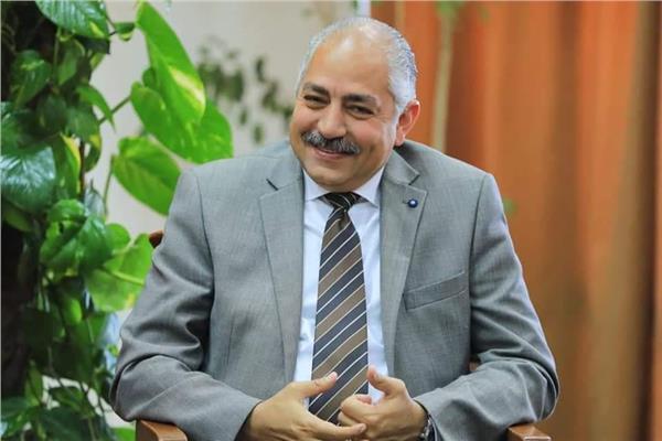 العامري فاروق يطمئن على ترتيبات بعثة الأهلي بالخرطوم في فندق الإقامة