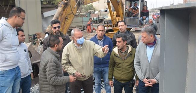 محافظ القليوبية يتفقد أعمال صيانة كوبري الثلاجة بميت نما بحي غرب شبرا الخيمة 