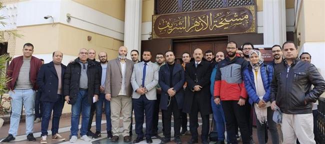 بتوجيهات من الإمام الأكبر..انطلاق قافلة طبية مجانية من الأزهر لخدمة أهالي جنوب سيناء