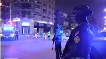 الأمن يفرض كردون أمنى بعد أصابة شخصين  ويسيطر على مشاجرة بالأسلحة النارية والشوم بين عائلتين فى أسيوط 