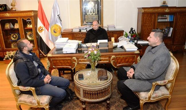 محافظ أسيوط يلتقى مسئولى دار الهندسة لمناقشة الموقف التنفيذى لمشروعات «حياة كريمة»