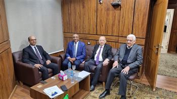 نكشف تفاصيل لقاء رئيس جامعة أسيوط بعضو المجلس الاستشاري الرئاسي لكبار حكماء وعلماء مصر