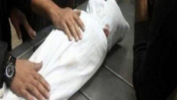 تشريح جثة سيدة توفيت بحقنة خطأ أثناء الولادة داخل مركز طبى 