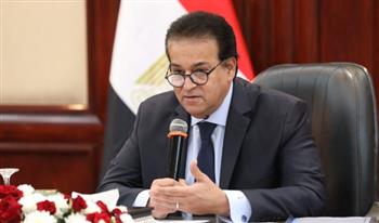   وزير الصحة يتفقد وحدة صحة الأسرة أبورواش ويشدد على اتخاذ الإجراءات القانونية حيال المقصرين