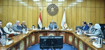 وزير القوى العاملة يجتمع مع مديري المديريات بالمحافظات للأسبوع الخامس على التوالي