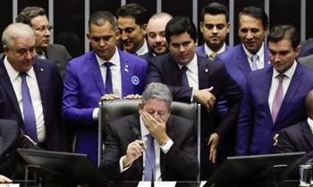   مرشح الرئيس البرازيلى يفوز برئاسة مجلس الشيوخ