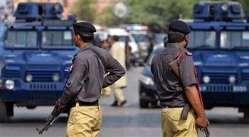   قائد شرطة باكستان: منفّذ تفجير مسجد بيشاور كان يرتدى "زى الشرطة"