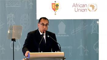   كلمة رئيس الوزراء بقمة "داكار لتمويل تنمية البنية التحتية في أفريقيا"