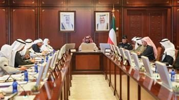   الكويت : لجنة تعديل التركيبة السكانية تقرر الاعتماد على العمالة الوطنية في الجمعيات التعاونية