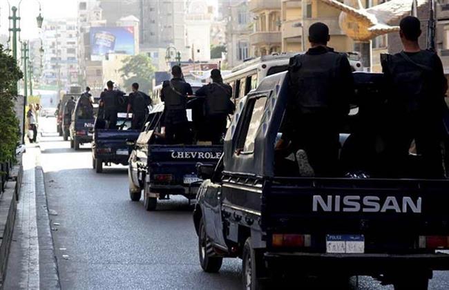 الأمن يداهم مقر قناة فضائية تبث بدون تصريح فى الهرم
