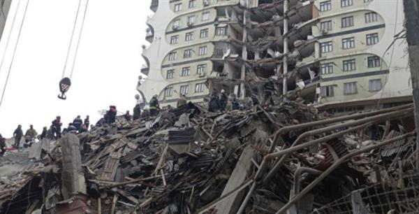 الصين ترسل شحنة مساعدات إلى تركيا لمواجهة آثار الزلزال
