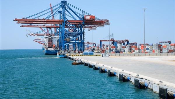"اقتصادية قناة السويس" تعلن التشغيل التجريبي للرصيف الجديد بميناء العريش