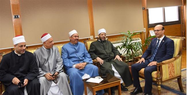 رئيس جامعة أسيوط: إطلاق مؤتمر " المانحين " الشهر المقبل