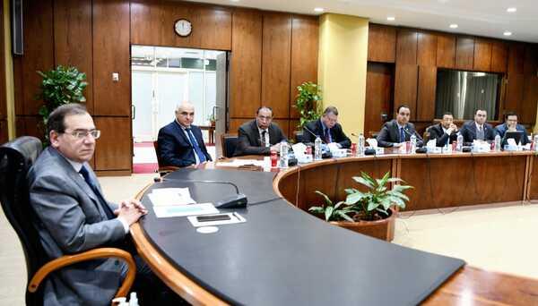 وزير البترول: تم إقامة أكثر من 700محطه ليصل اجمالى محطات الغاز إلى 909محطة