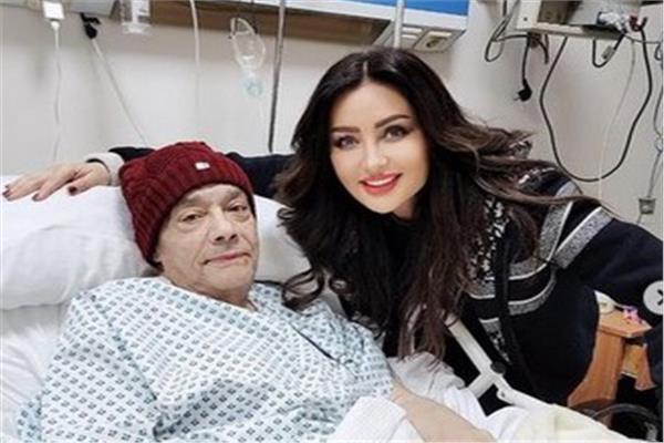 حلمي بكر: ما فعلته لطيفة خلال زيارتي بالمستشفى أبكاني